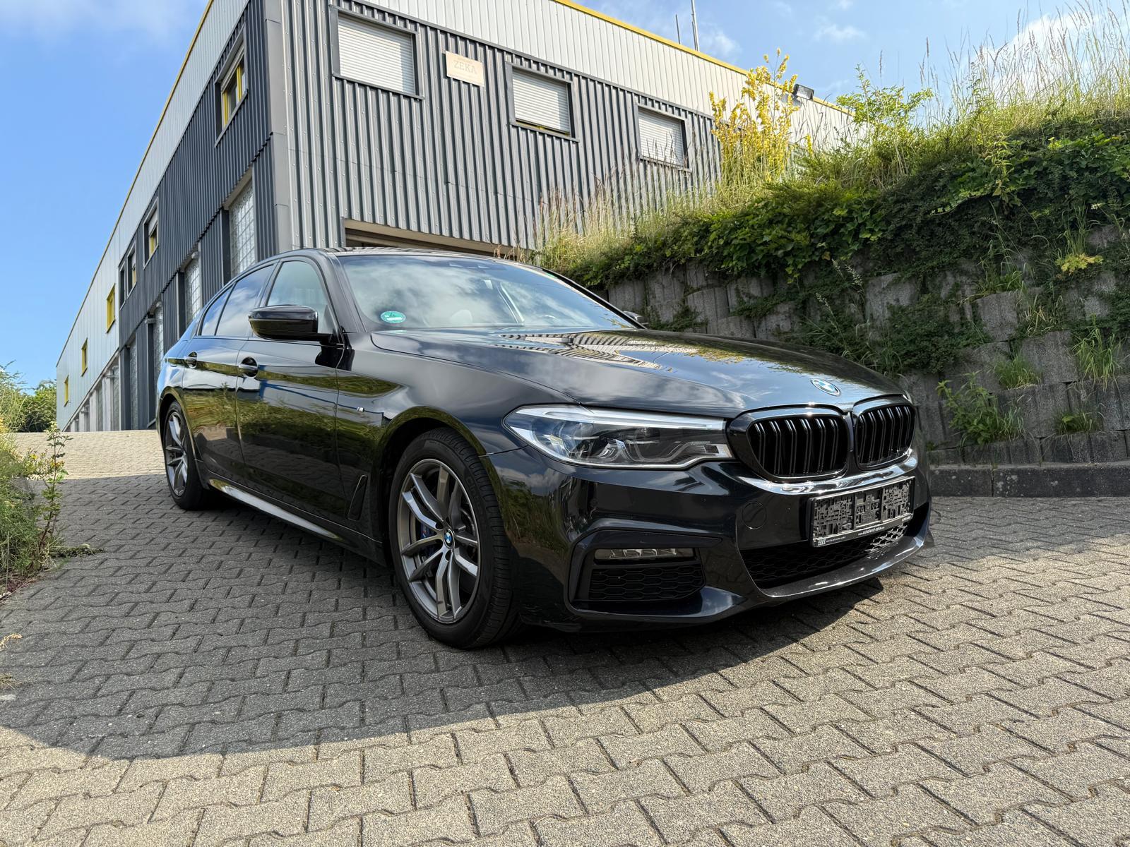 BMW 540 d xDrive M Sport-Paket*Softclose*Head-Up*