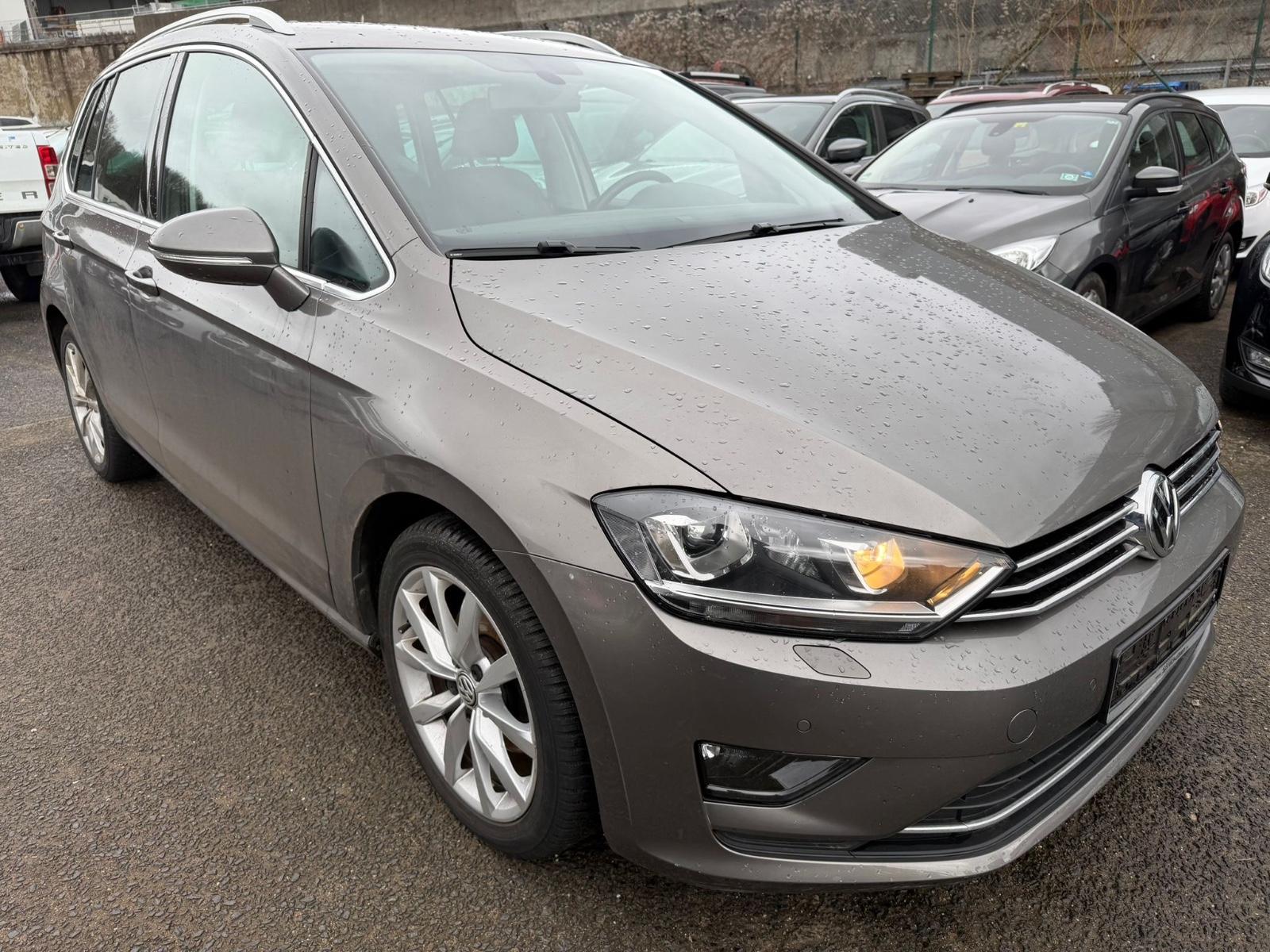 Volkswagen Golf Sportsvan 2.0D AUTOM NAVI KAM Zahnriemen