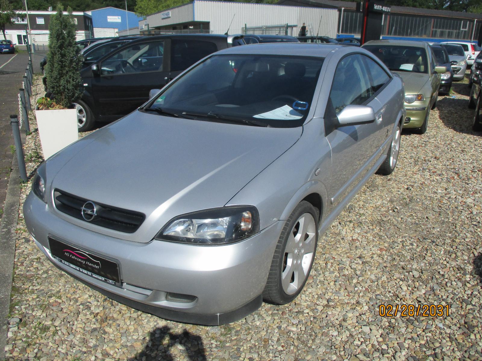 Opel Astra Coupé 2.2 16V