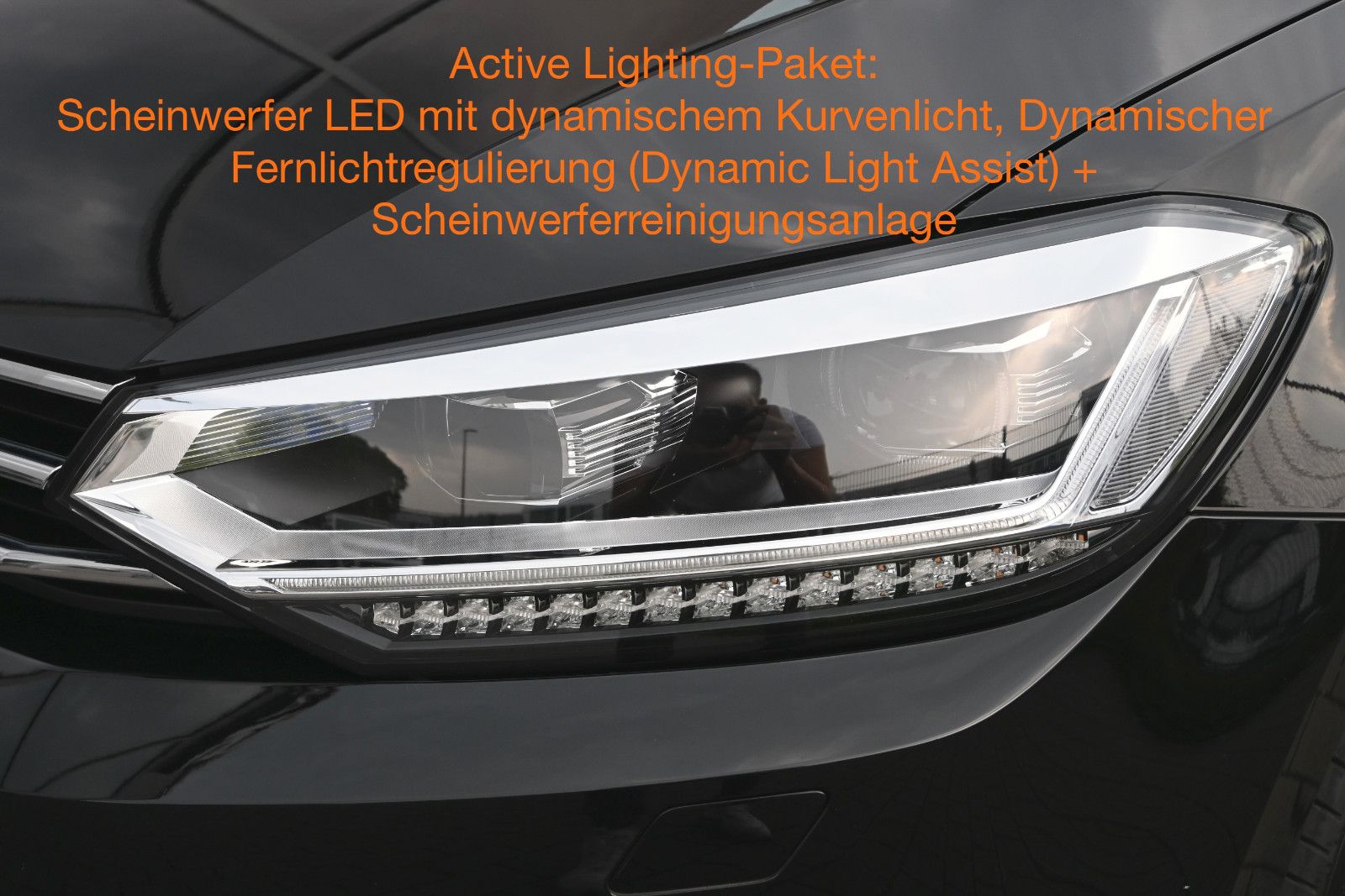 Fahrzeugabbildung Volkswagen Touran 1.5 TSI DSG °ACC°AHK°PANO°STHEIZ°DYNAUDI°
