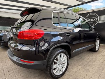 Volkswagen Tiguan - 4