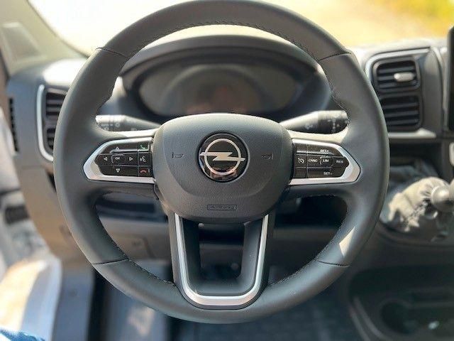 Fahrzeugabbildung Opel Movano 35 L3H2 Kastenwagen 2.2 BlueHDi 140