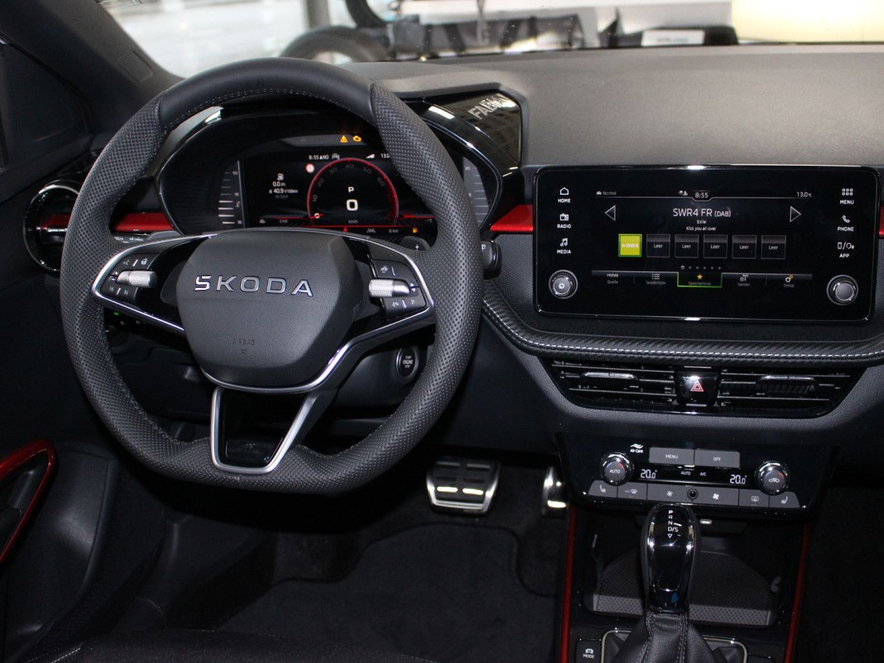 Fahrzeugabbildung SKODA Fabia 1.0 TSI Monte Carlo LED/APP/CAM