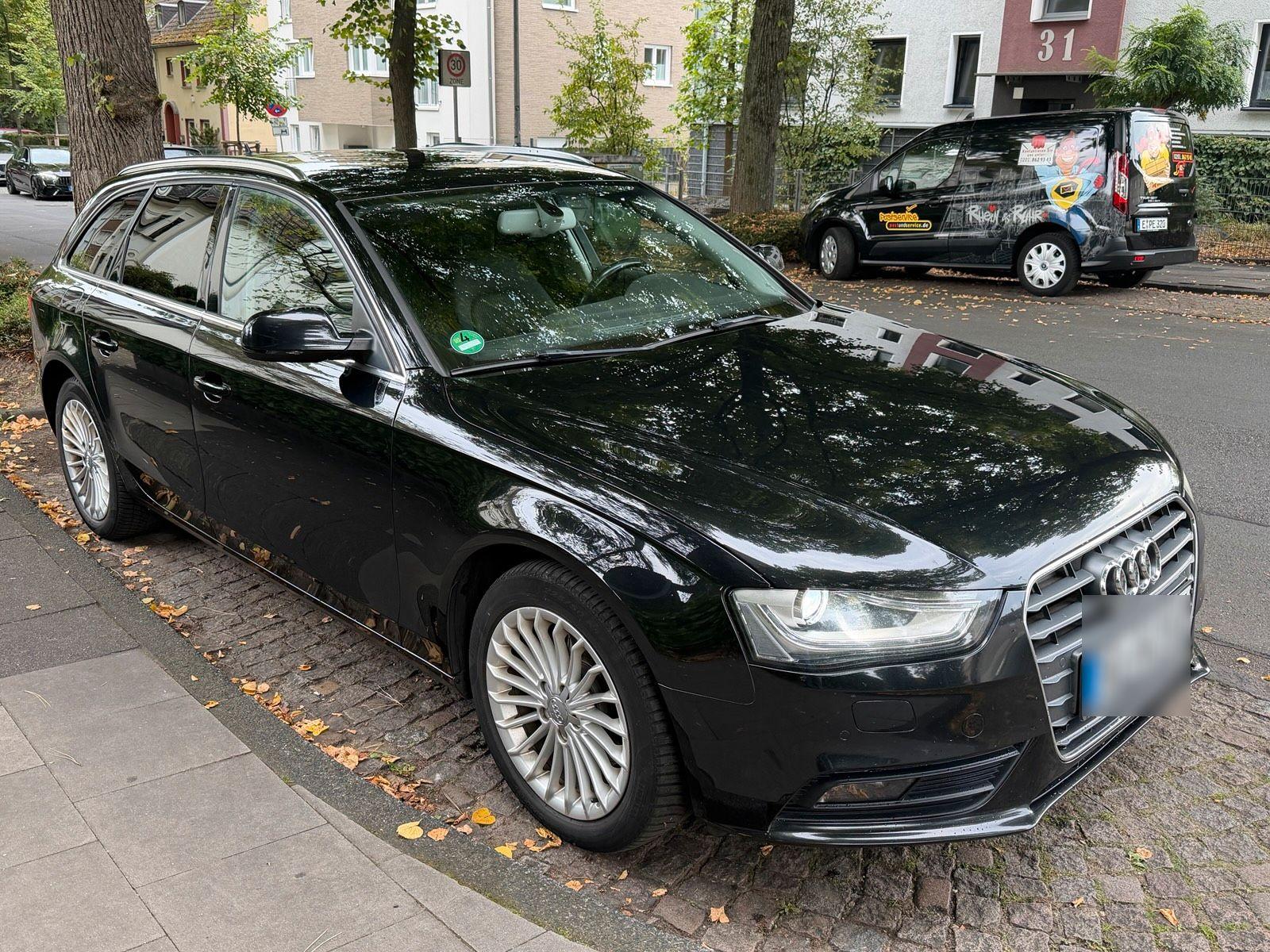Audi A4 2013 — rear view