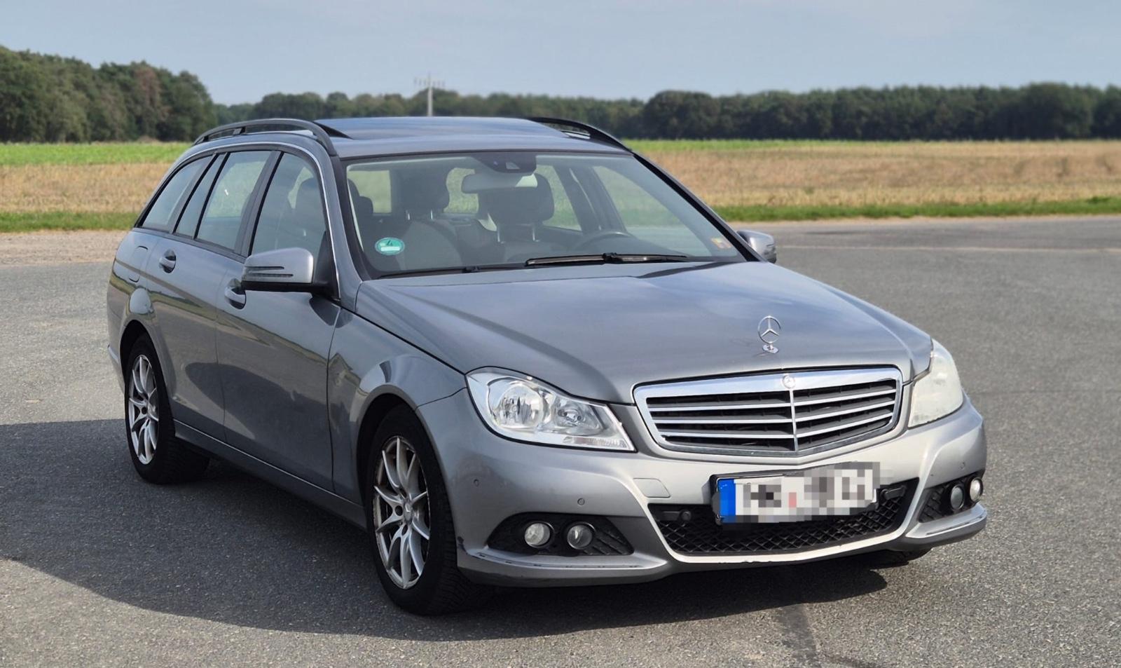 Mercedes-Benz C250, 2012