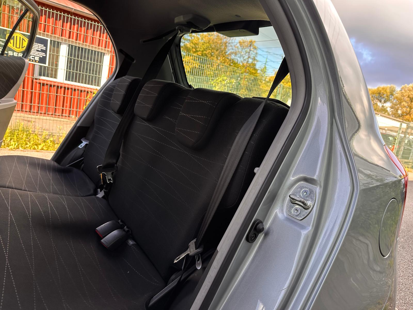 Toyota Yaris Team 1.3 Klima 79'TKM Scheckheft gepflegt