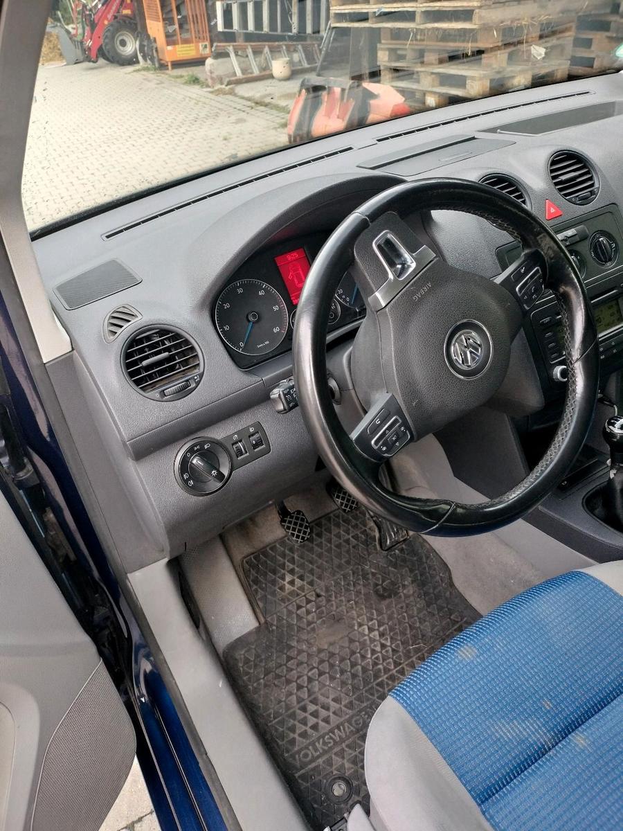 Volkswagen Caddy 2006 — photo 11