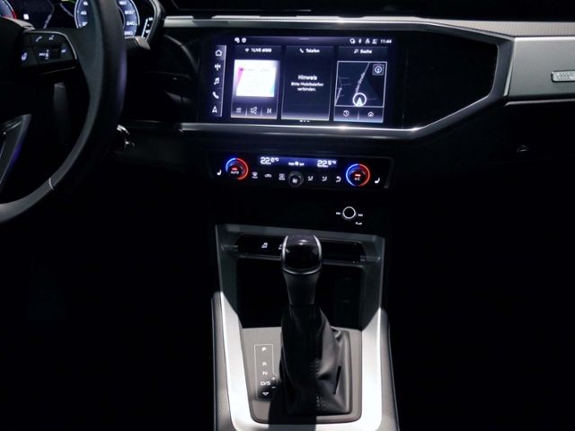 Fahrzeugabbildung Audi Q3 35 Advanced 2.0 TDI S-tronic | LED RFK AHK