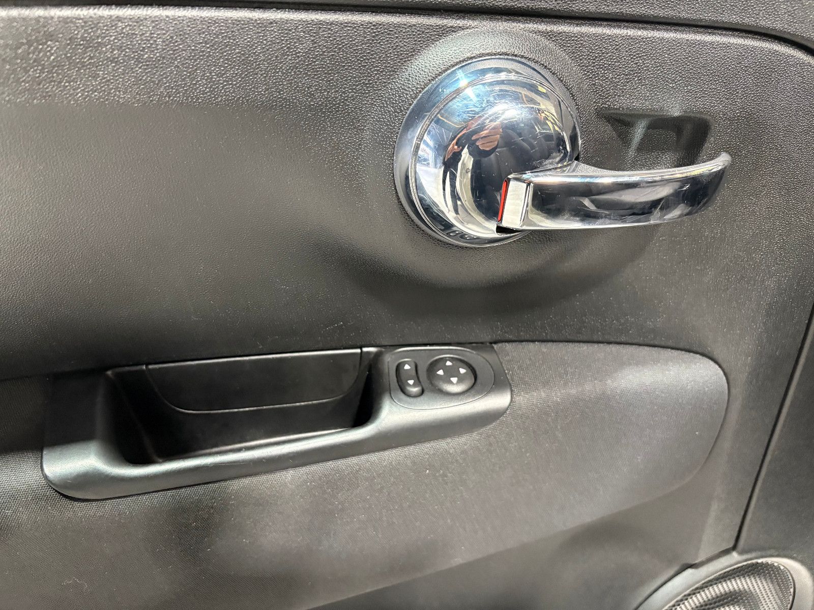 Fahrzeugabbildung Fiat 500 Dolcevita/PANO/PDC/KLIMA/DAB/TEMPOMAT/BLUETO