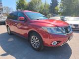 Nissan Pathfinder 3.5 AWD SV *Automatik*7 Sitzer - Nissan Pathfinder mit Benzin-Antrieb