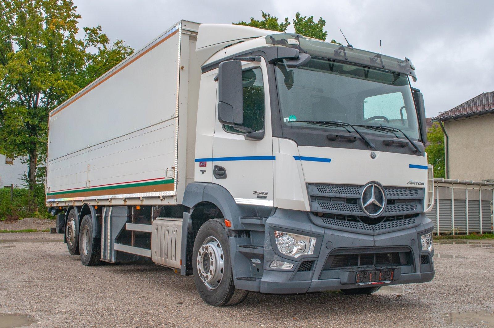 Mercedes-Benz Antos 2543 6x2, Lenk-Lift, Getränke Dautel 2000K