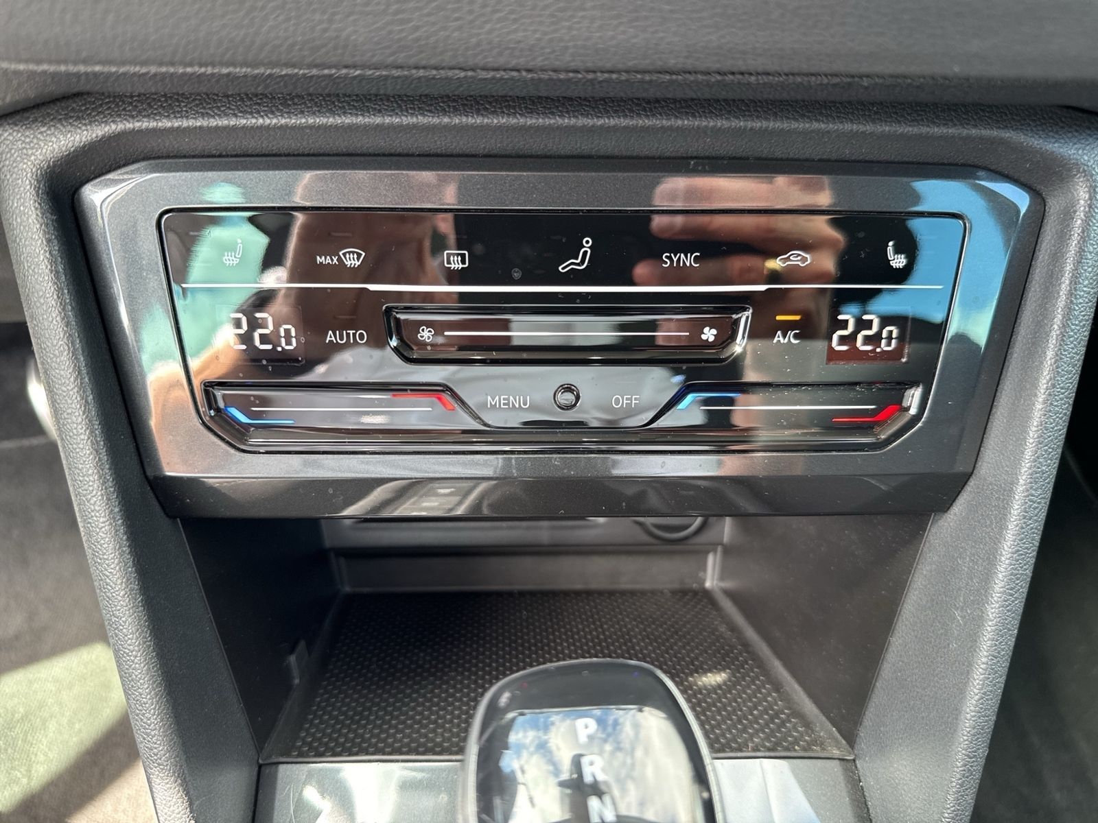 Tiguan 1.5 TSI Move, ACC, Sitzhzg, elektr. Koffe