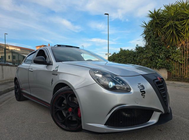 Alfa Romeo ALFA GIULETTA MODELLO QUADRIFOGLIO 2014 STRAFULL