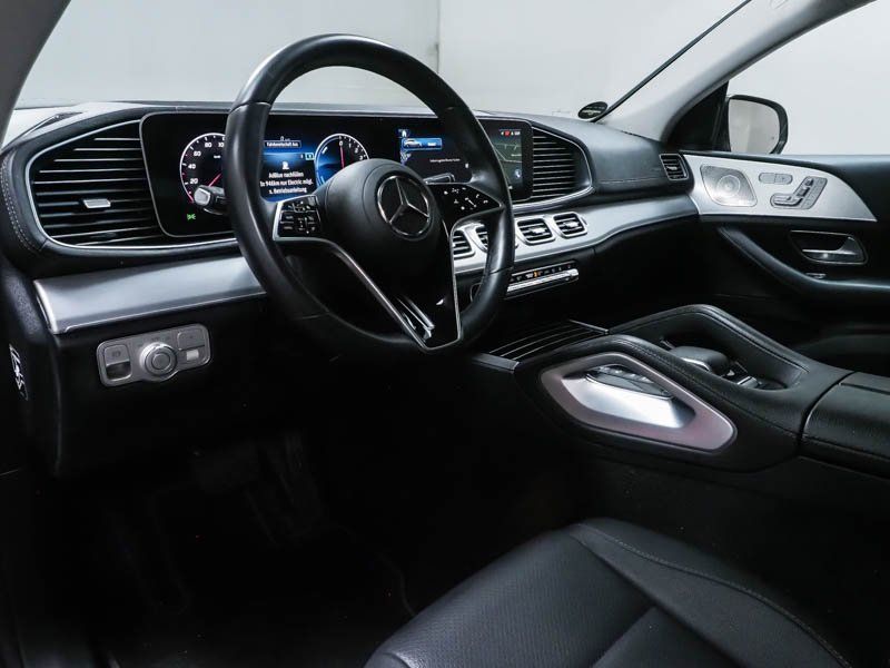 Fahrzeugabbildung Mercedes-Benz GLE 350 de 4M AMG Coupé*Pano*Totwin*AIRMATIC*360
