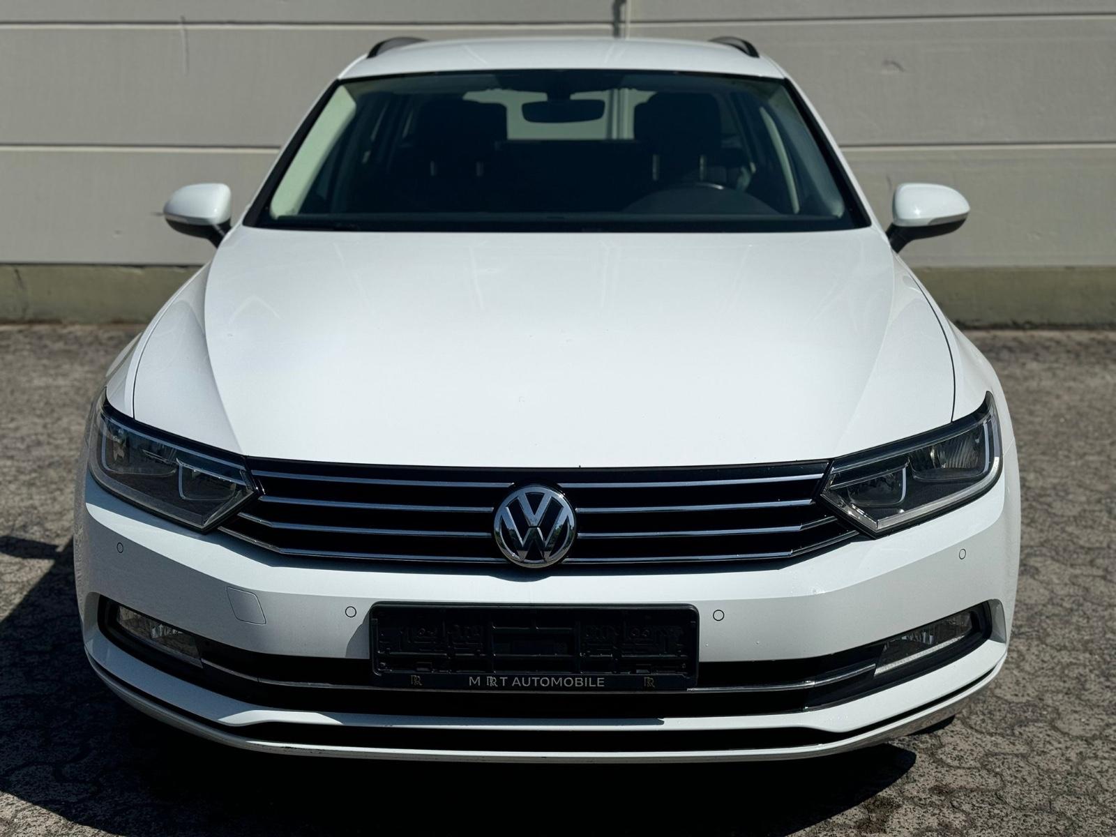 Volkswagen Passat Variant Comfortline*ACC*SHZ*AHK*NAVI*PDC