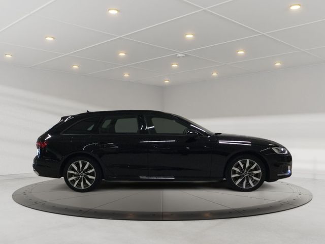 A4 Avant advanced 40 TDI quattro,360 °Kamera,Pan