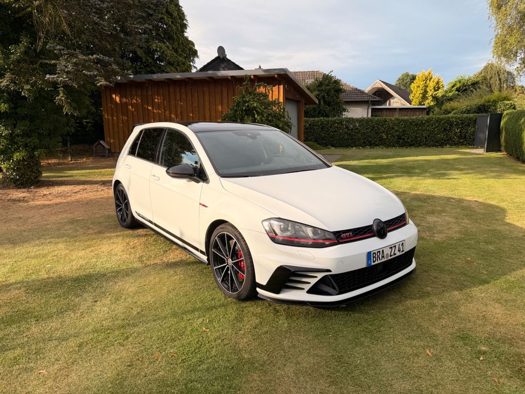 Image of Volkswagen Golf
