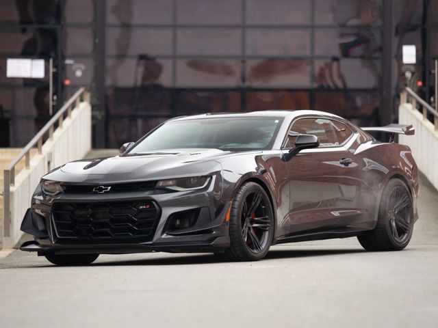 Chevrolet Camaro ZL1 1LE - Das Track Monster mit 6000km !