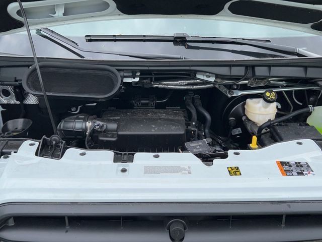 Fahrzeugabbildung Ford Transit Trend 350 L3 Kasten LKW Klimaautom DAB