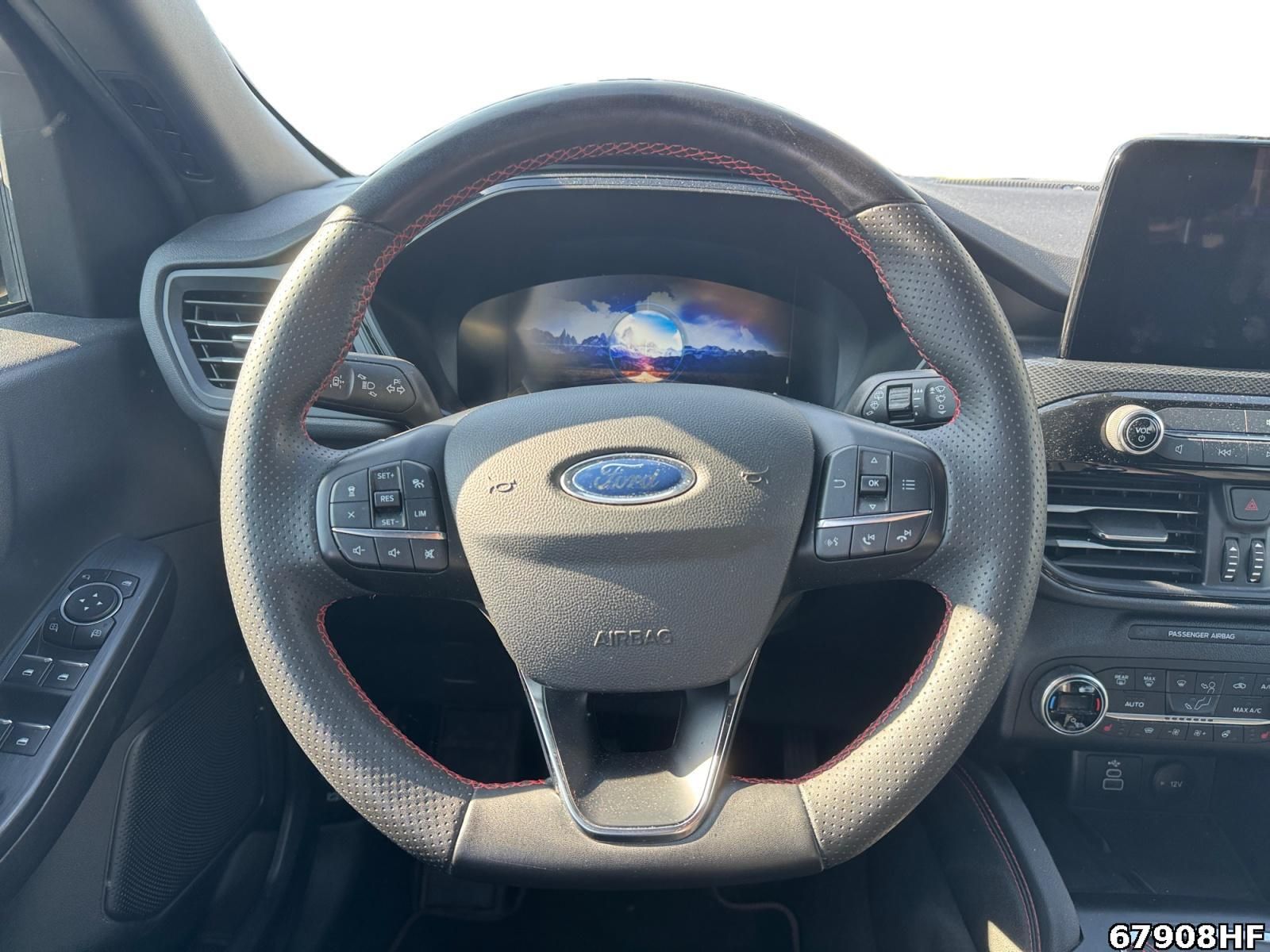 Fahrzeugabbildung Ford Kuga 2.0 EcoBlue Hybrid ST-Line
