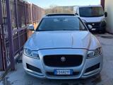 Jaguar XF 2.0 D 180 CV Portfolio - Jaguar XF: Portfolio