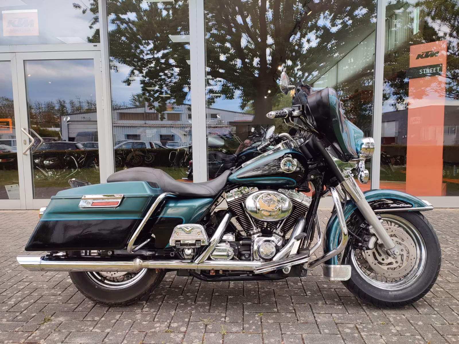 Harley-Davidson FLHTCUI Electra Glide Ultra Classic 2000