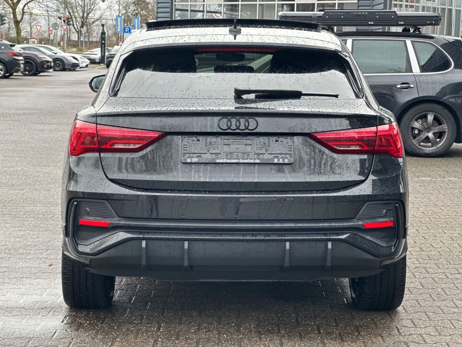 Audi Q3 Sportback 45 TFSI e S line imagem 2