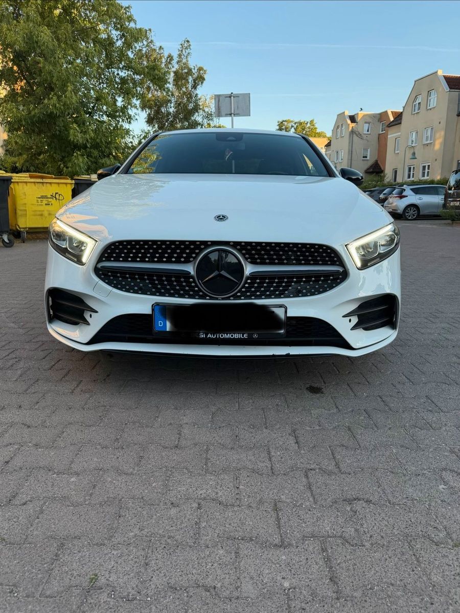 MERCEDES-BENZ Mercedes A200 Limousine