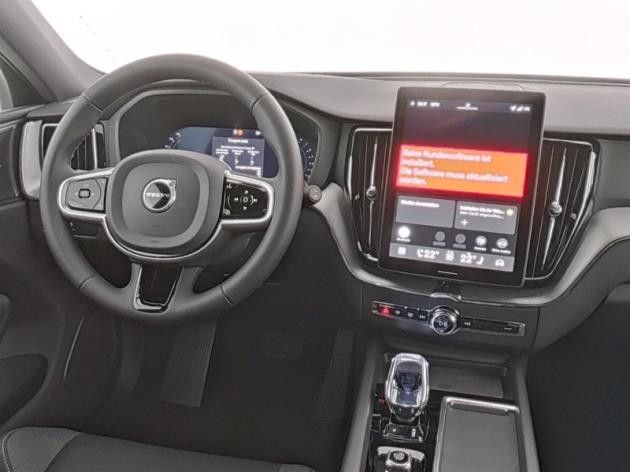 Fahrzeugabbildung Volvo XC 60 B5 Plus Black Edition AWD | Headup