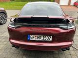 Porsche Panamera Turbo S E-Hybrid Turbo S  TOP-Ausstattu - rote Porsche Panamera