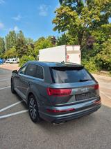 Audi Q7 3.0 TDI quattro tiptronic - - Audi Q7 in München
