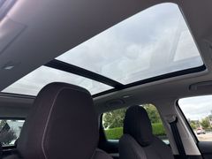 SKODA Selection 1.5TSI DSG AHK Pano Matrix LED Tour