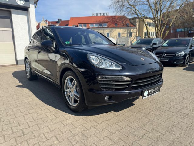 Porsche CayenneS*LEDER*KAM.*ST.HZ*BURMESTER*SCHIEBEDACH*