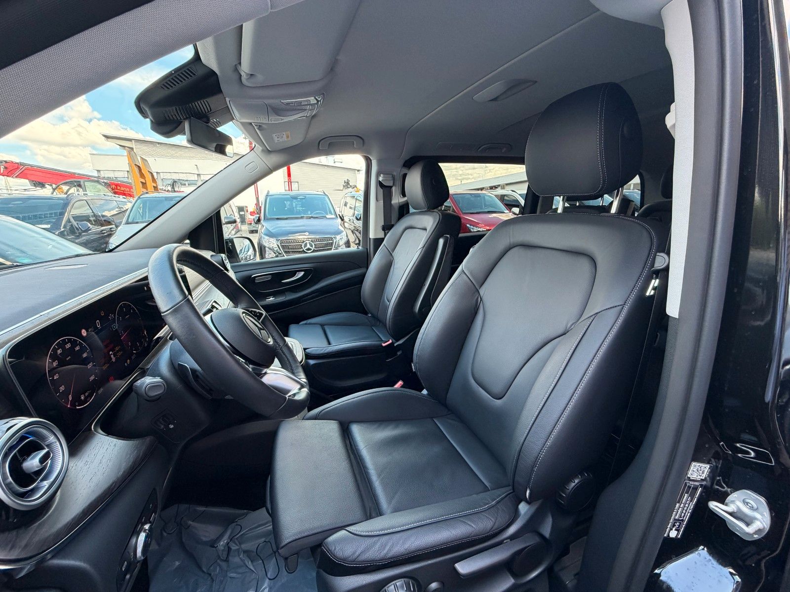 Fahrzeugabbildung Mercedes-Benz V 250 d AVA DISTRONIC 360Kamera elektr. Türen