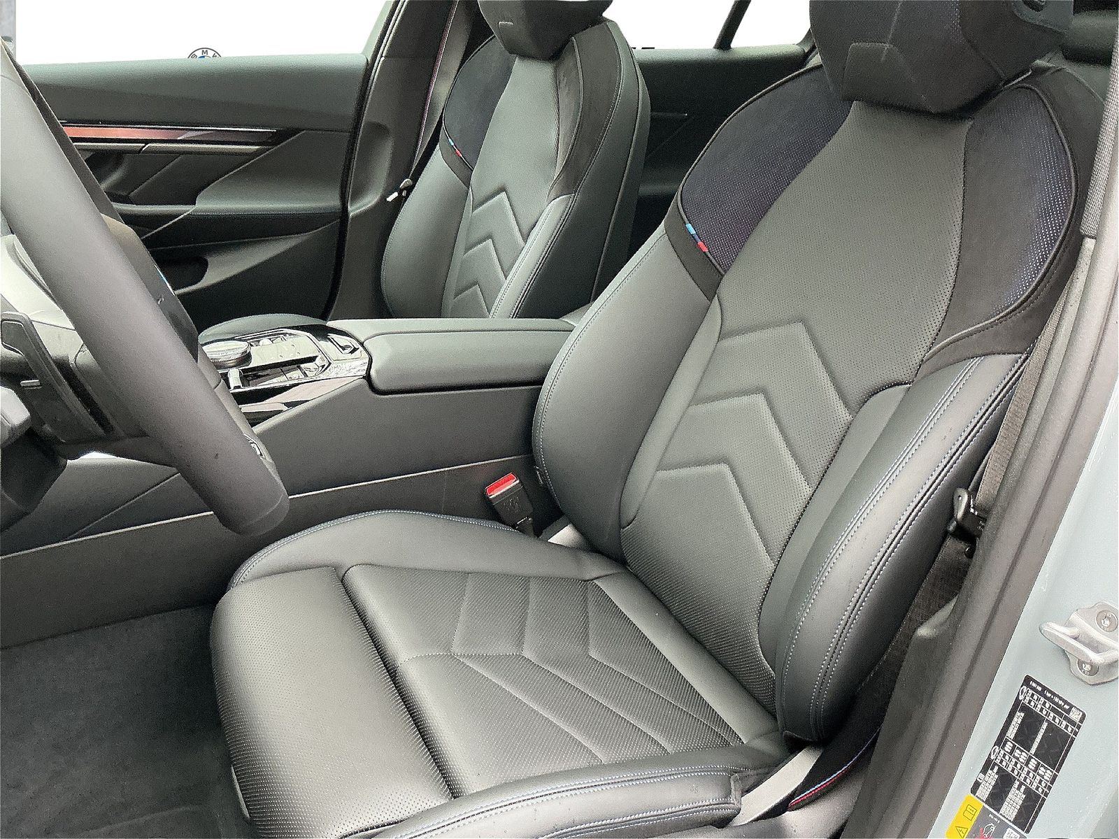 BMW i5 - Bild 11