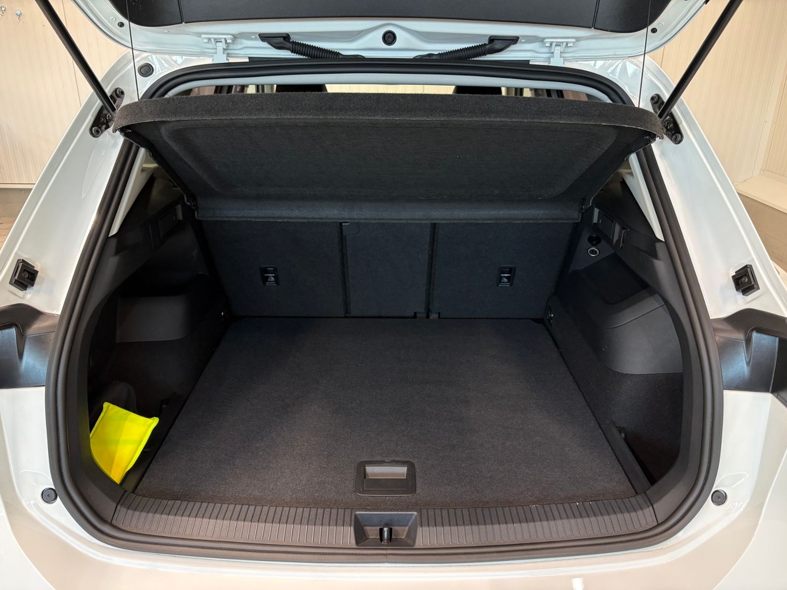 Volkswagen Tiguan Goal 1.5 eTSI DSG NAVI KAM ACC foto 5