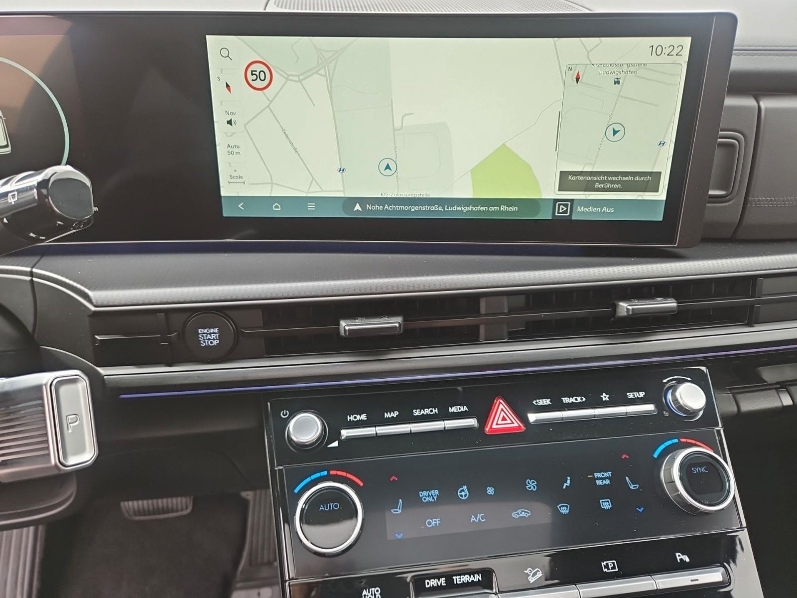 Hyundai SANTA FE - Bild 10