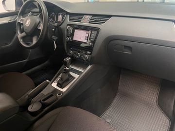 Skoda Octavia - 10