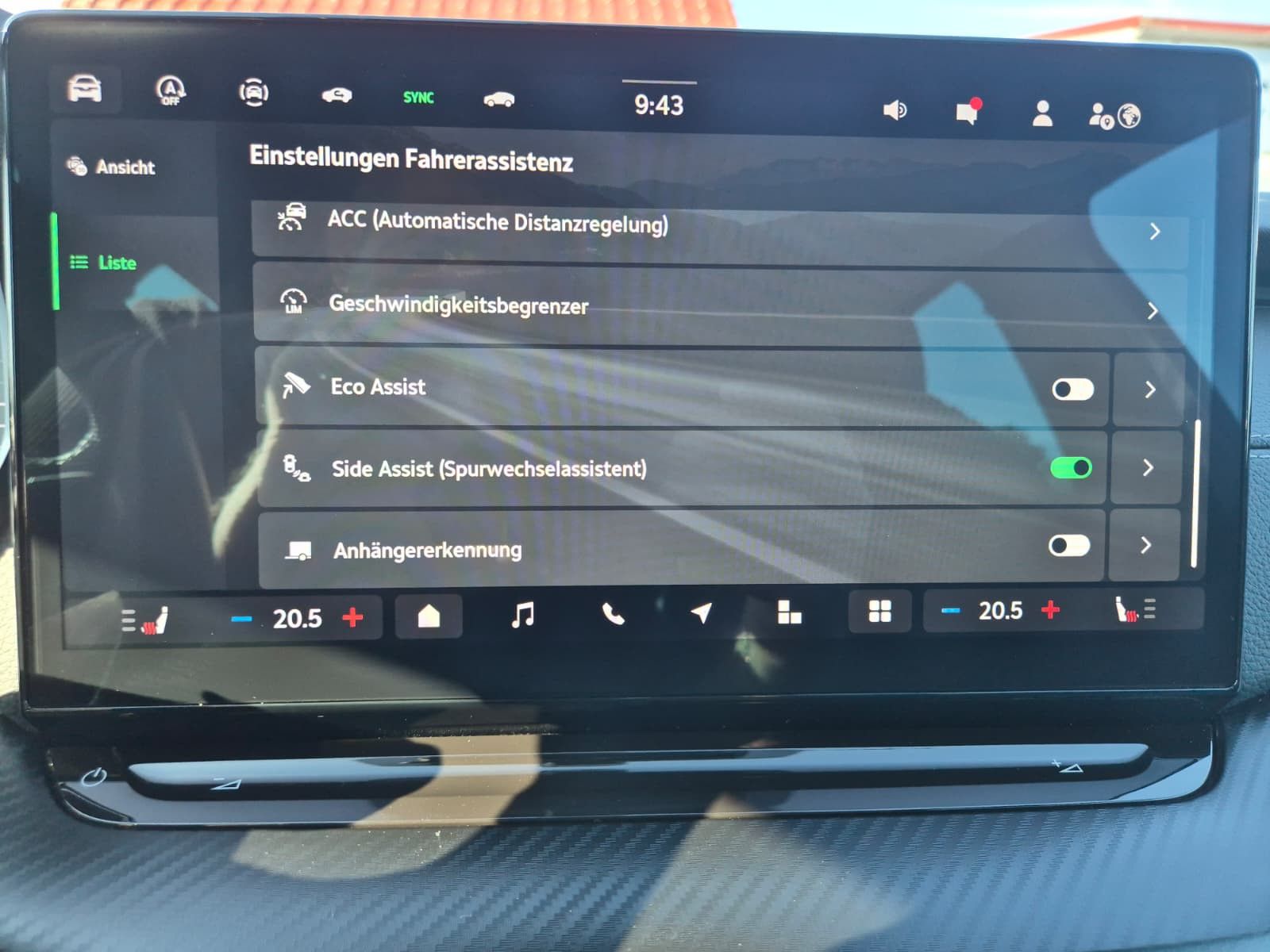 Fahrzeugabbildung SKODA Octavia 1.5 DSG Sportline PANO*MATRIX*AHK*5J.GAR