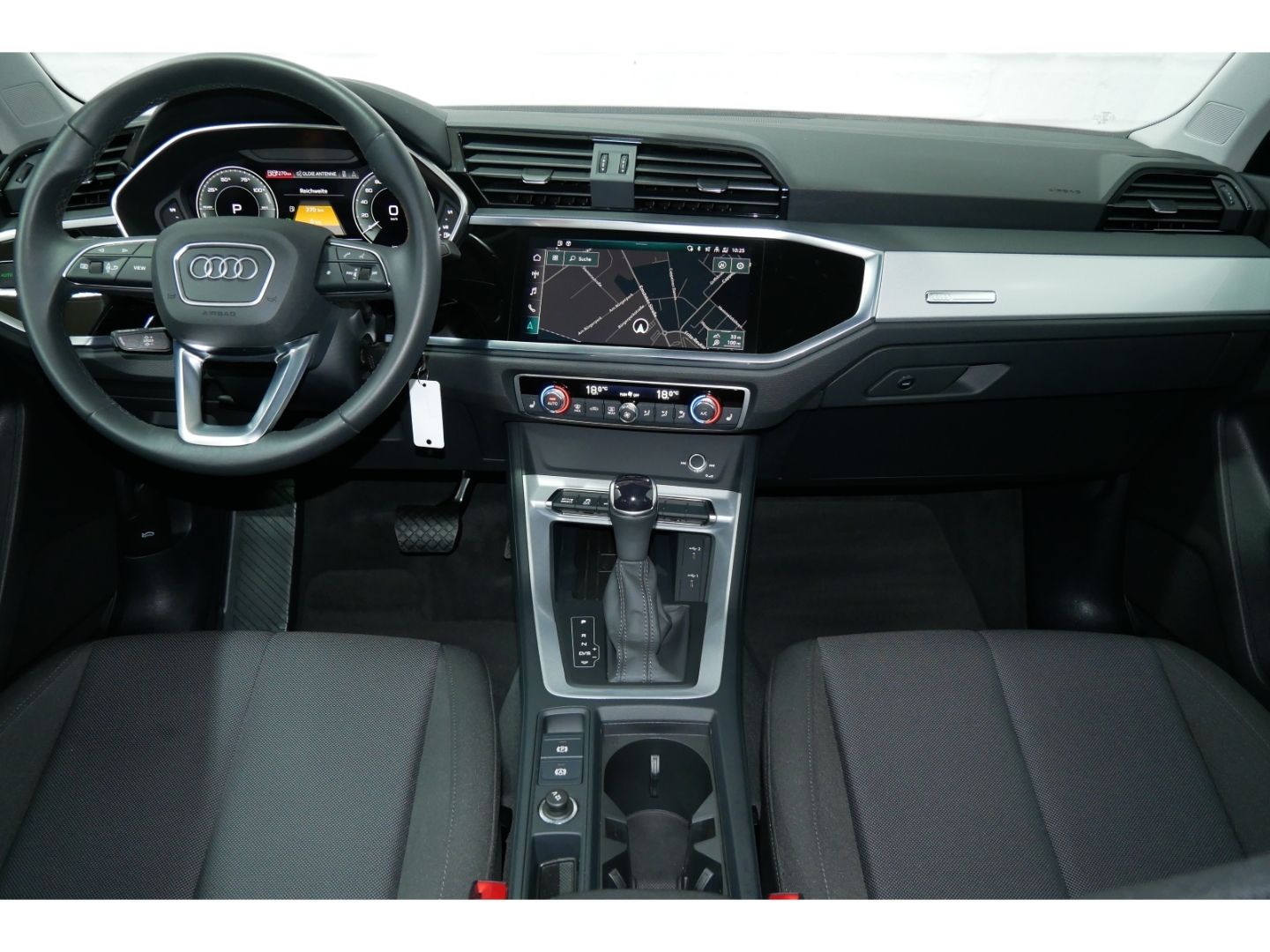 Audi Q3 45 TFSI e LED+Navi-MMI+Kamera+Virtual+PDC+17' foto 11