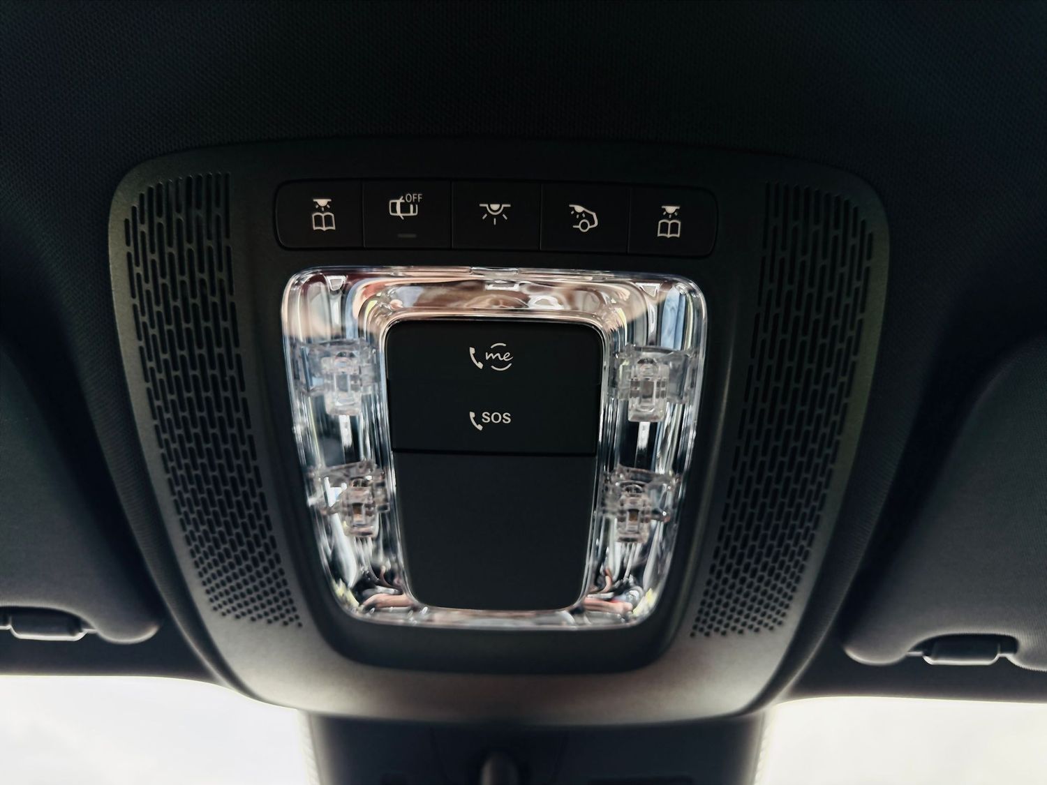 Fahrzeugabbildung Mercedes-Benz GLA 200 PROGRESSIVE Advanced, Distronic, RFK, LE