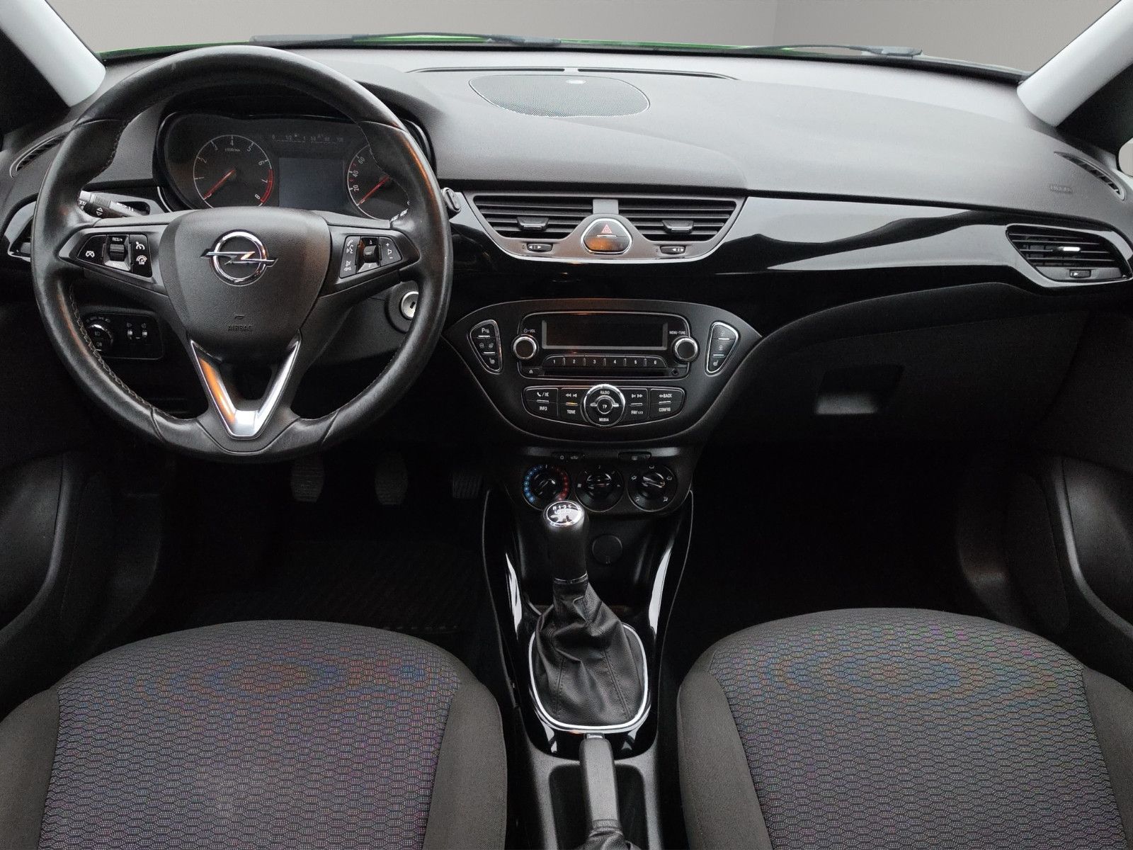 Fahrzeugabbildung Opel Corsa E Active