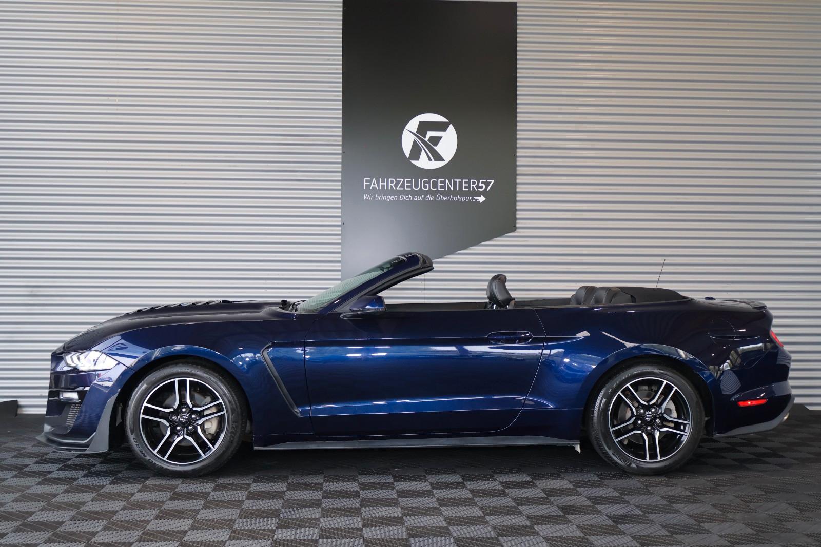 Ford Mustang 2.3 EcoBoost SHELBY OPTIK/CARPLAY/KAMERA