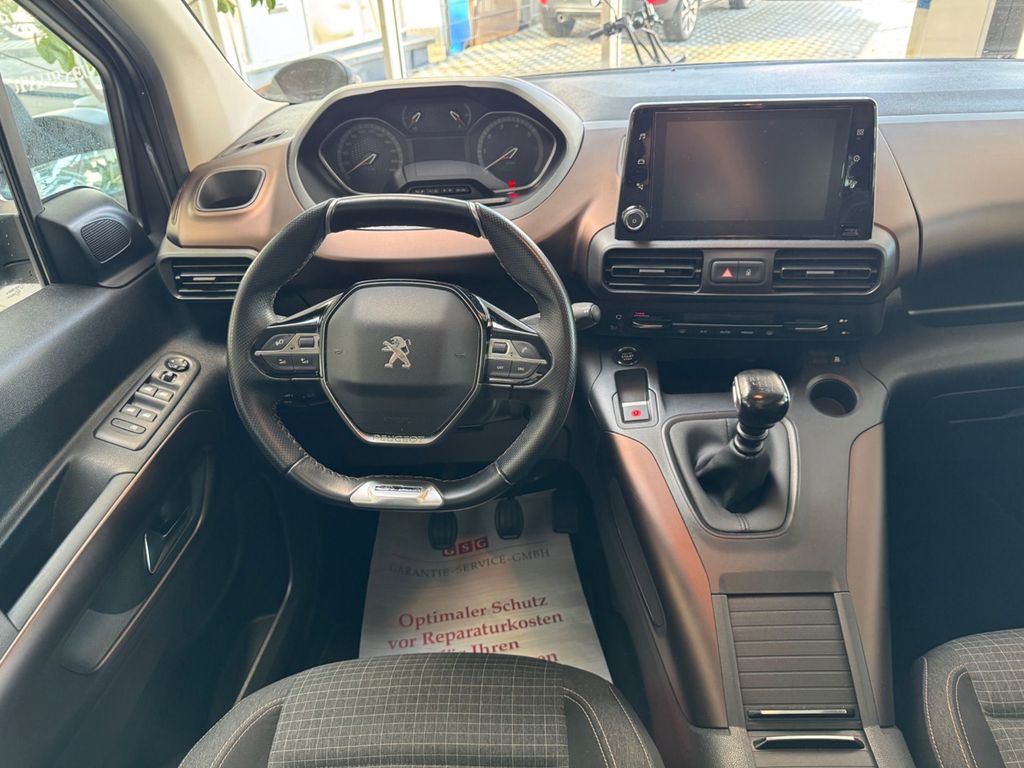 PEUGEOT Rifter 1.5 BlueHDi GT/2.HAND/PANO/CAM/NAVI/SHZ! PEUGEOT Rifter 1.5 BlueHDi GT/2.HAND/PANO/CAM/NAVI/SHZ!