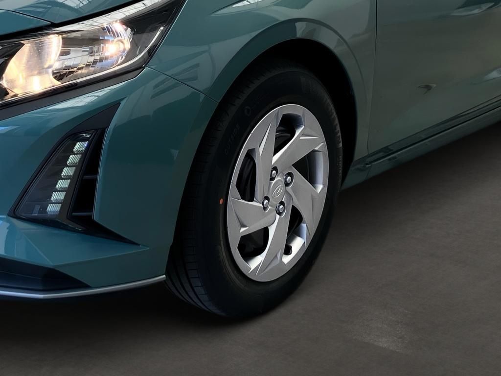 Fahrzeugabbildung Hyundai i20 1.2 5-MT Select Navi SpurH KAM PDC