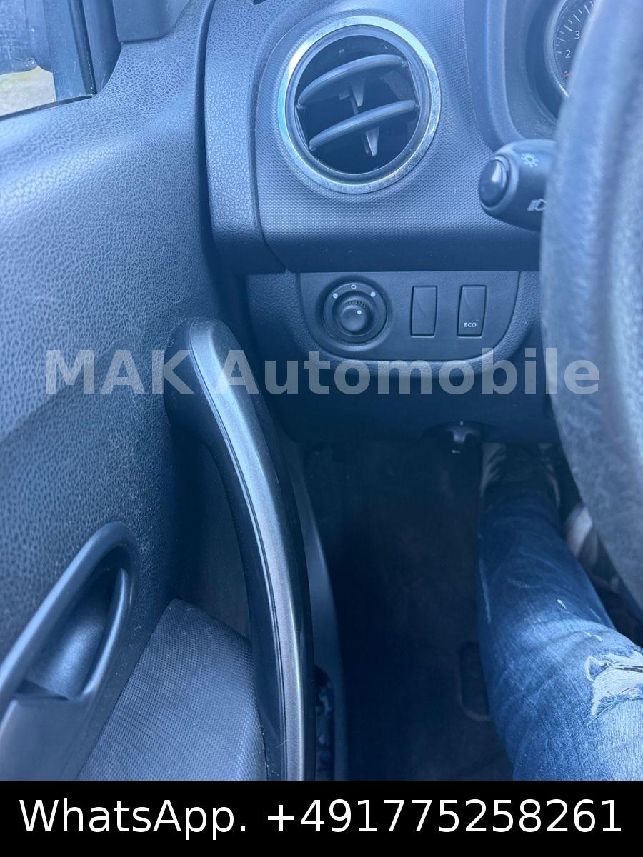 Dacia Logan 2014 — photo 16