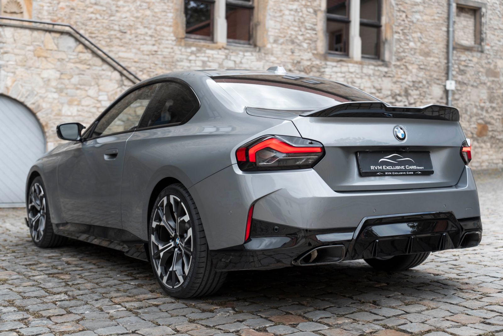 Fahrzeugabbildung BMW 230I M-SPORT KAM CARPLAY LED CARBON H&K M