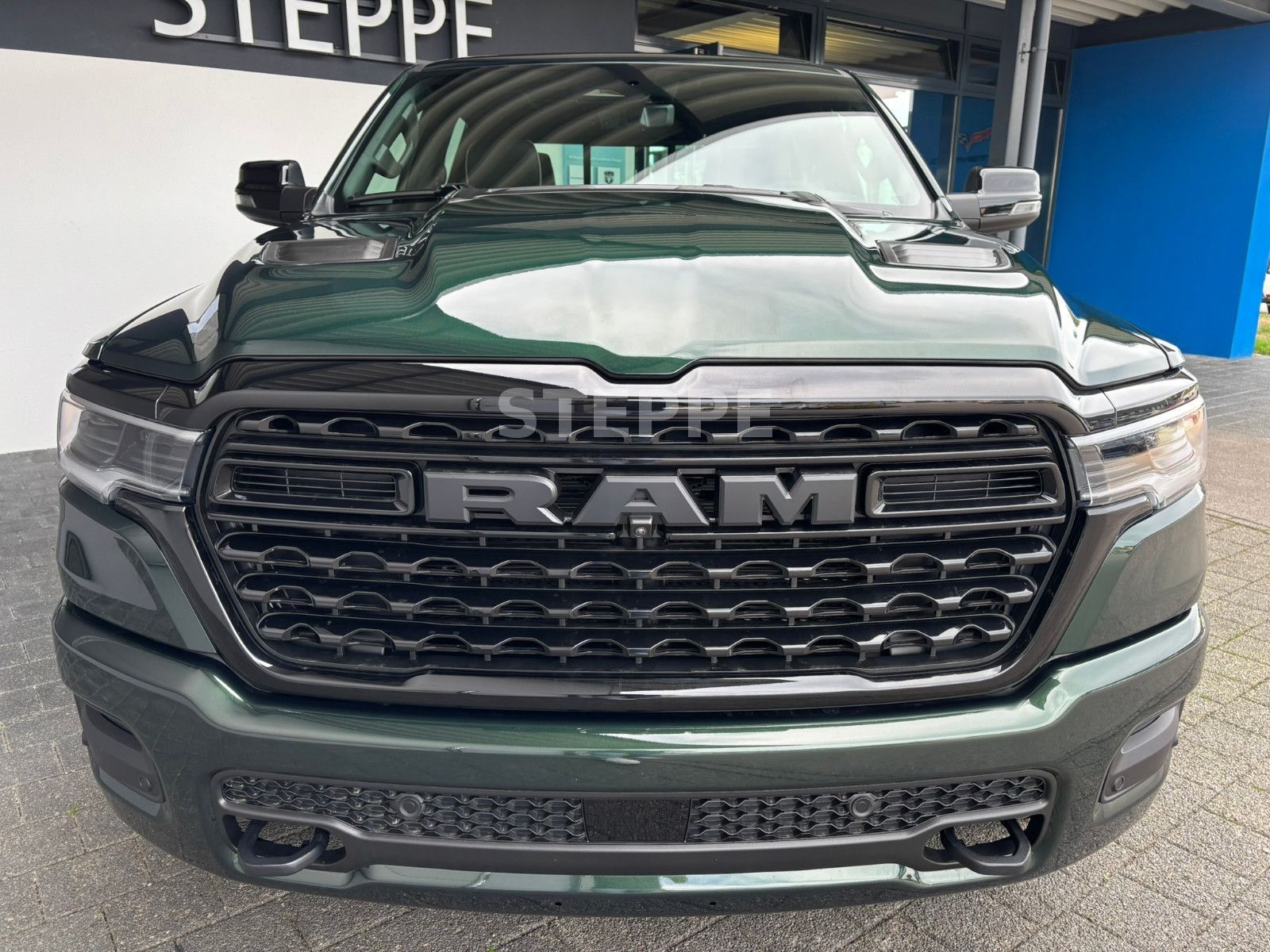 Dodge 2026 RAM 1500 Limited Night 5,7LV8 Rambox MFT