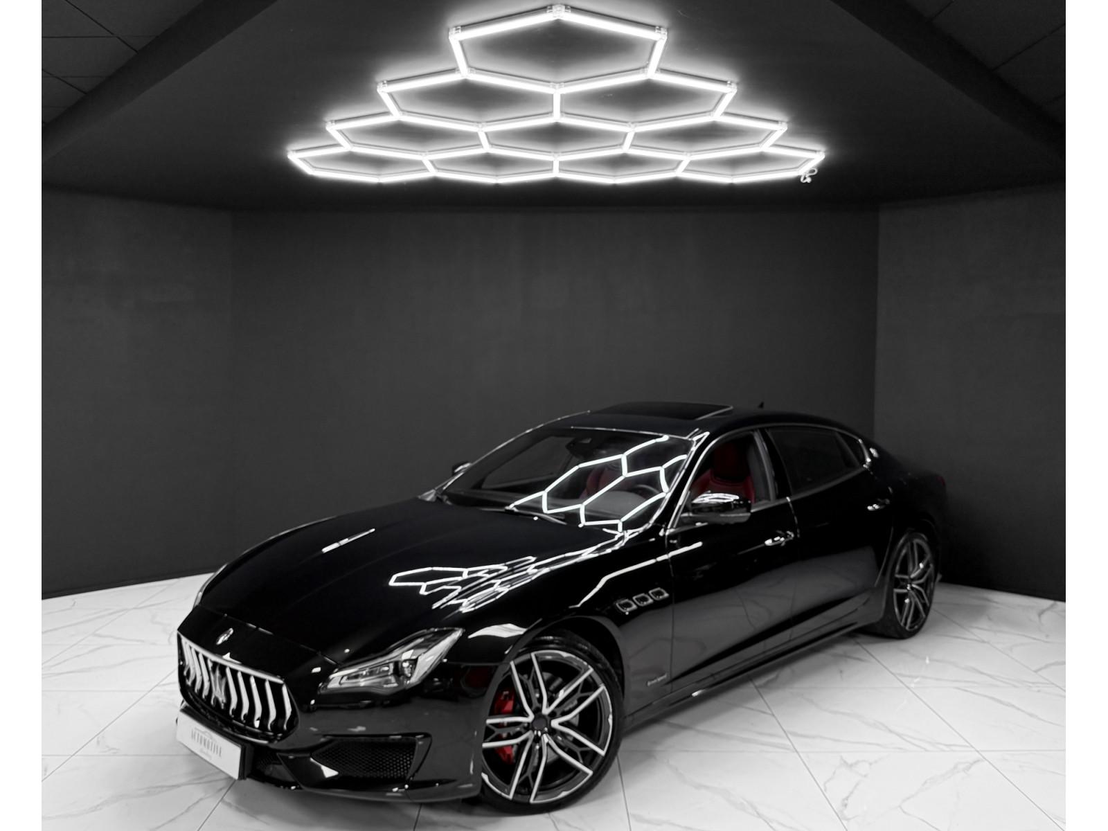 Maserati Quattroporte S Q4 GranSport / B&W / CarPlay / So