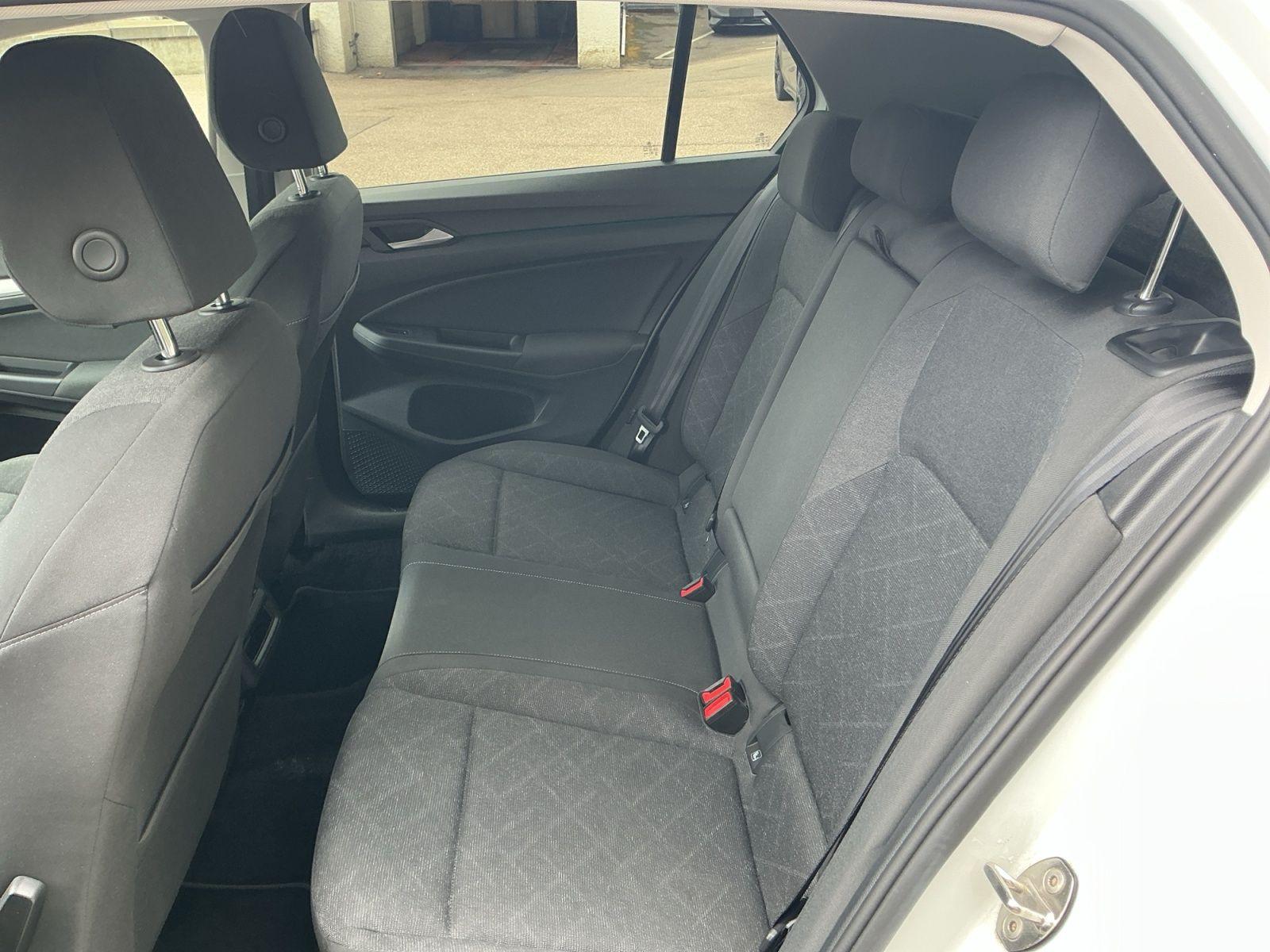 Volkswagen Golf VIII 1.5 TSI Life Navi LED Sitzheizung, миниатюра 11